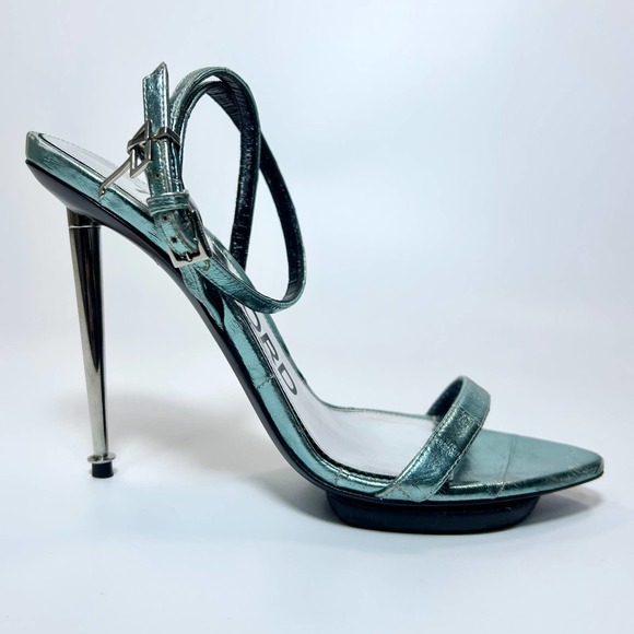 Tom Ford Metallic Blue Padlock Heel - Picture 4 of 9